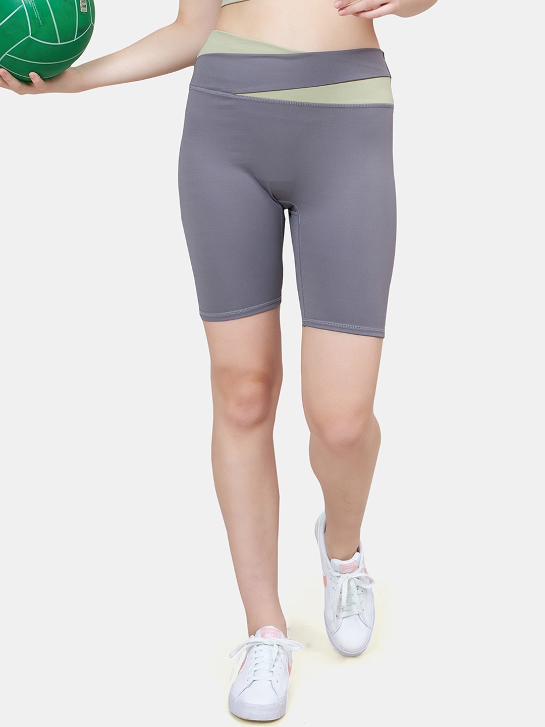 

PLUMBURY Women Slim Fit High-Rise Running Sports Shorts, Green