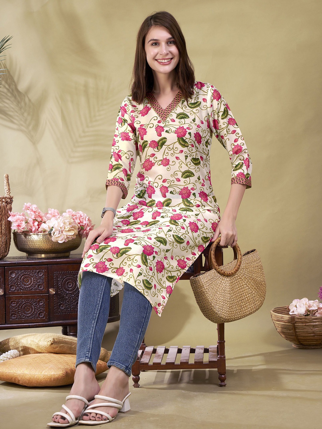 

Anouk Rustic Floral Printed Straight Kurtas, White