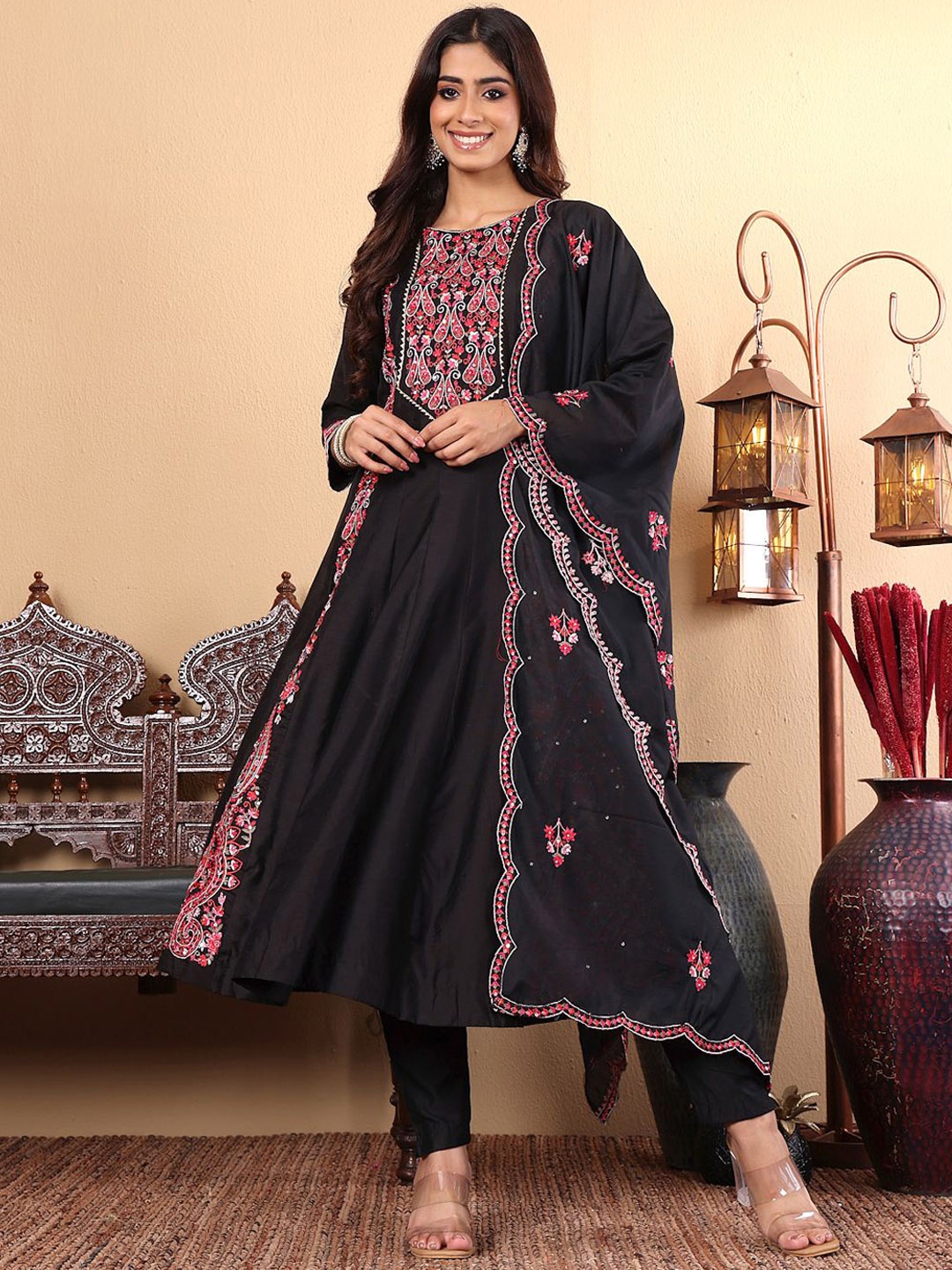 

Varanga Floral Embroidered Thread Work Pure Cotton Straight Kurta with Trousers & Dupatta, Black