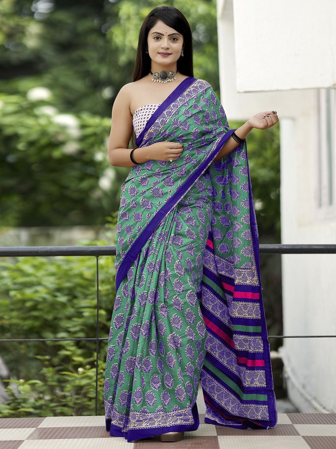 

KALINI Floral Bagru Saree, Sea green
