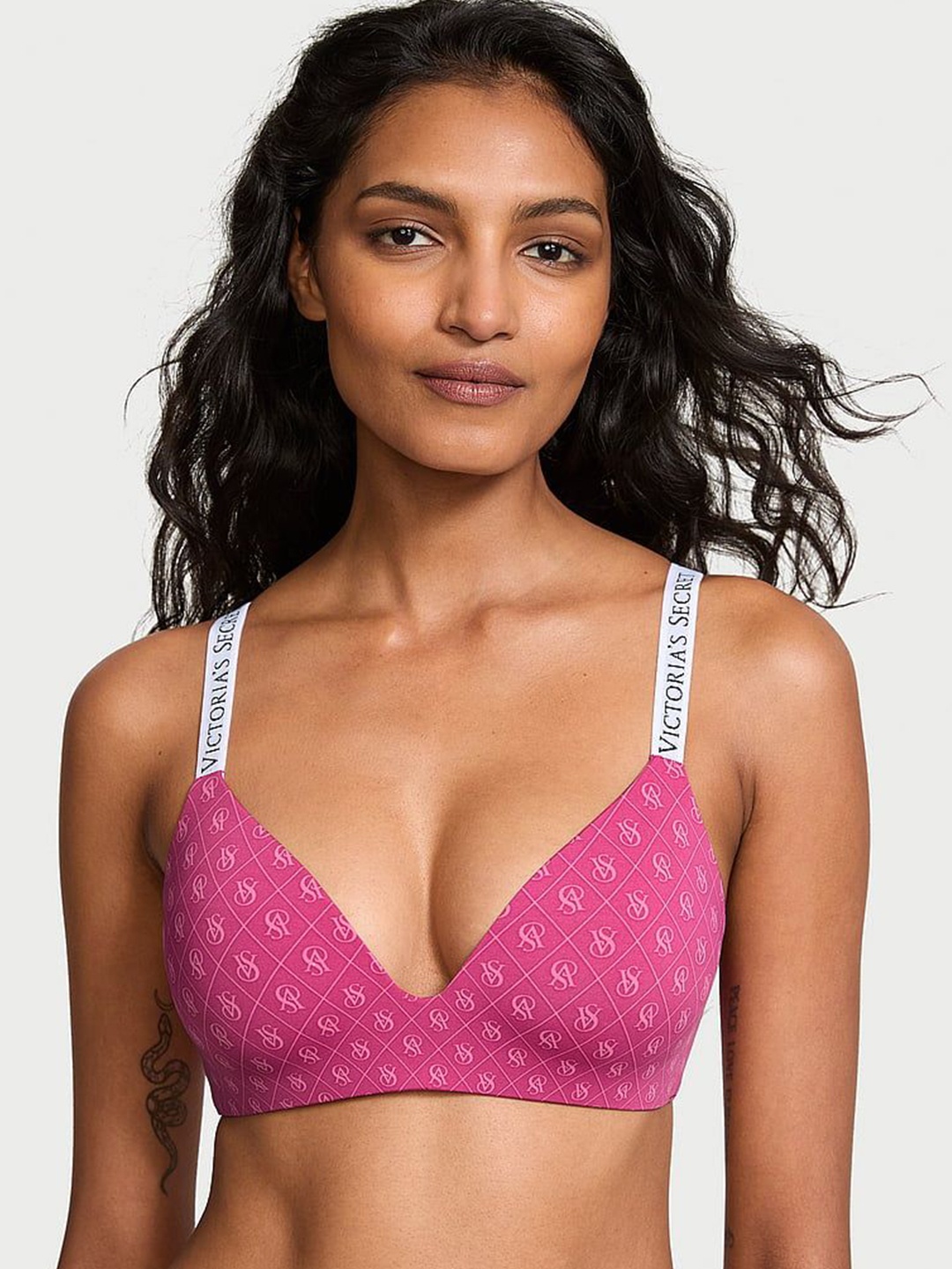 

Victoria's Secret Solid Medium Coverage Lightly Padded T-shirt Bra, Pink