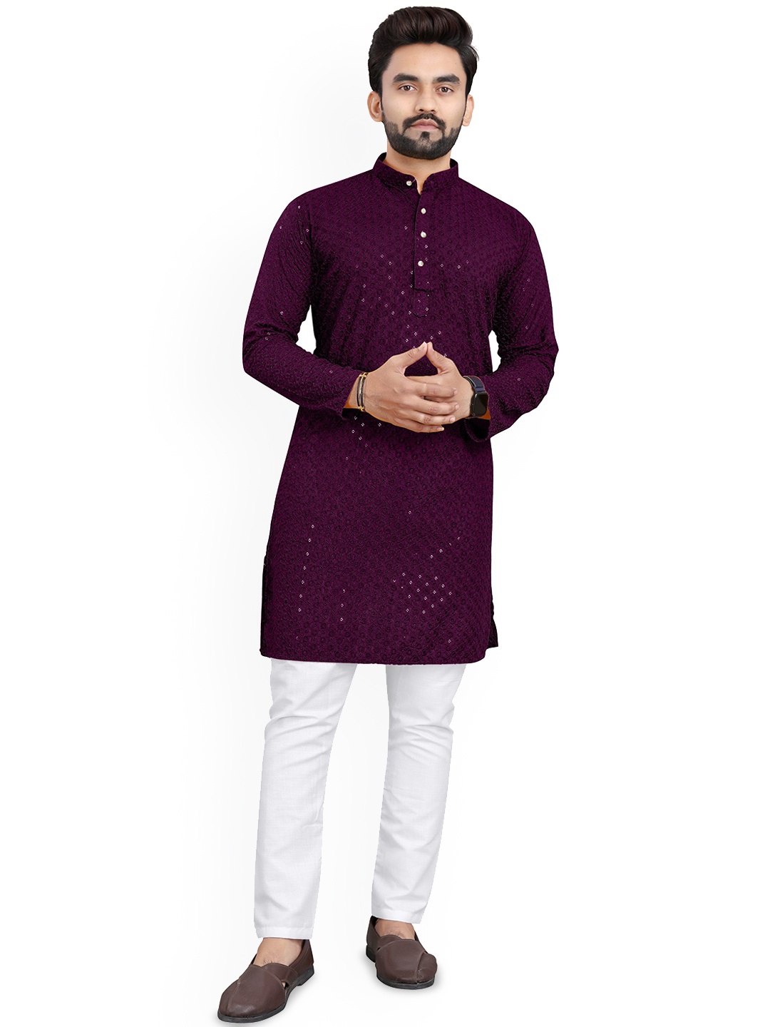 

trustous Floral Embroidered Sequinned Mandarin Collar Straight Kurta with Pyjamas, Purple