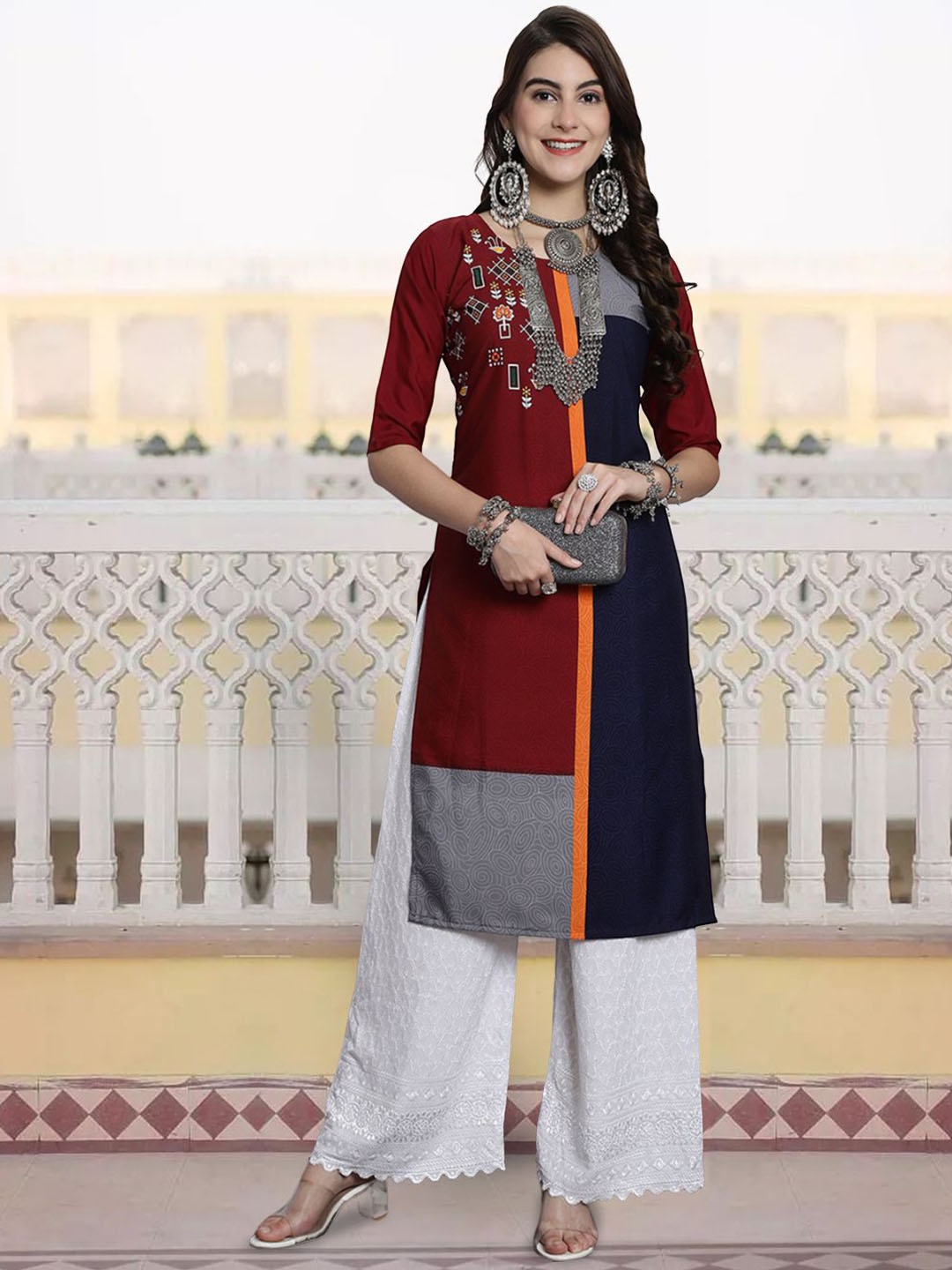 

7Threads Colourblocked Printed Round Neck Crepe Straight Kurta, Maroon