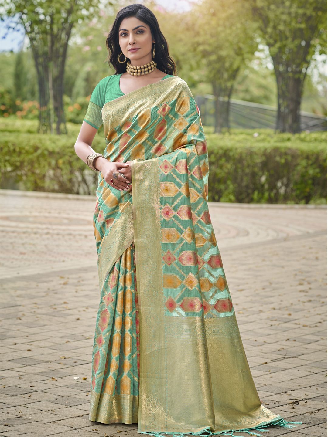 

Exclusiva Zari Organza Saree, Turquoise blue