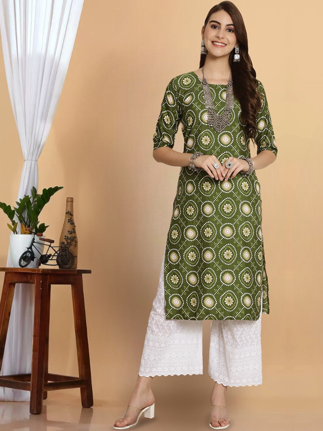 

7Threads Geometric Printed Round Neck Straight Kurta, Green
