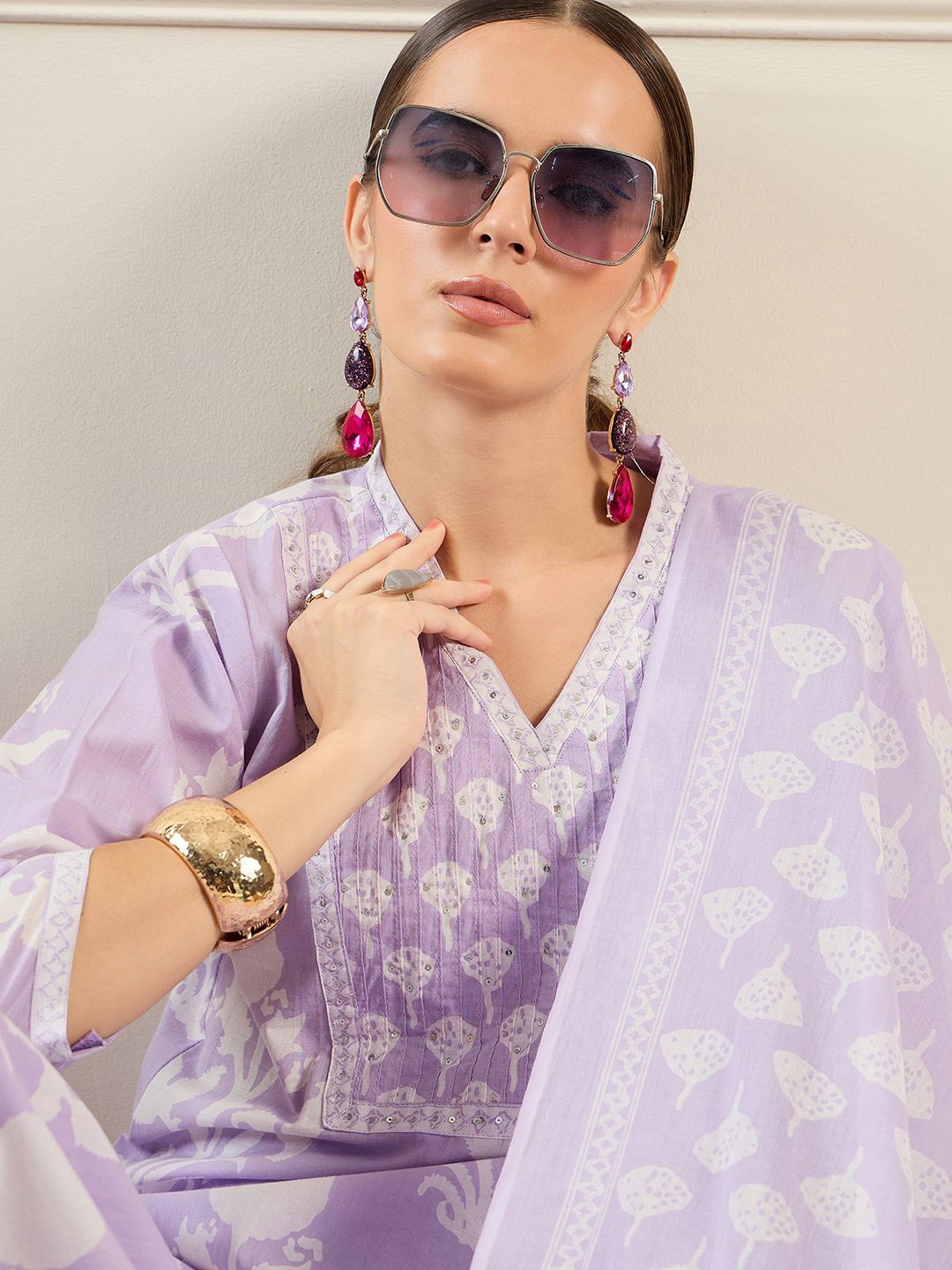 

Indo Era Floral Printed V-Neck Pure Cotton Straight Kurta With Trousers & Dupatta, Lavender