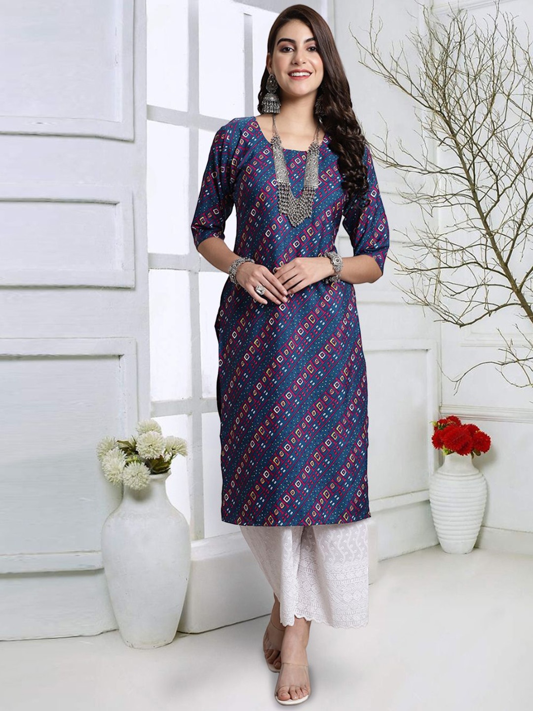 

7Threads Geometric Printed Round Neck Straight Kurta, Blue