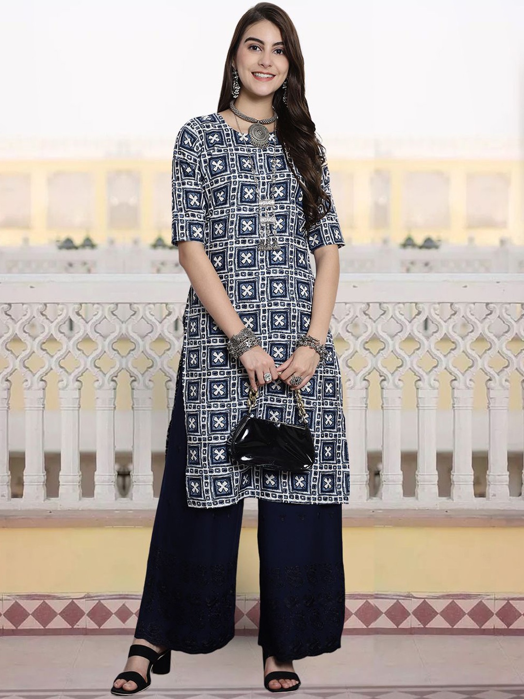 

7Threads Geometric Printed Round Neck Straight Kurta, Blue