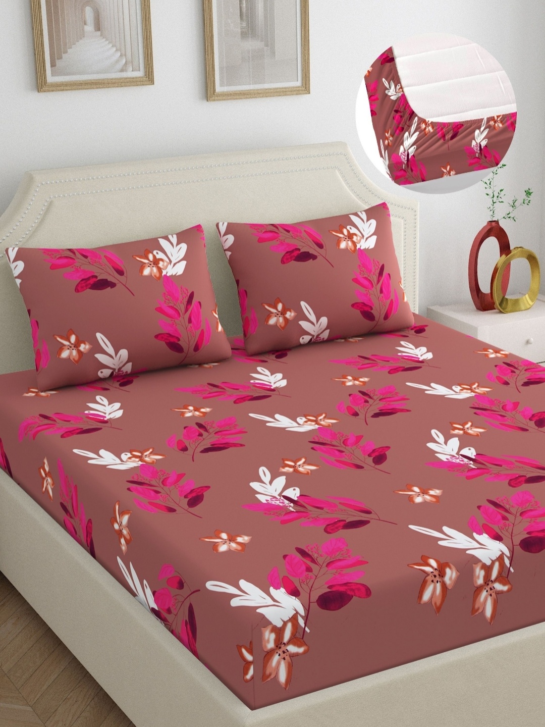 

Dreamscape Brown & White Floral 180 TC King Bedsheet with 2 Pillow Covers