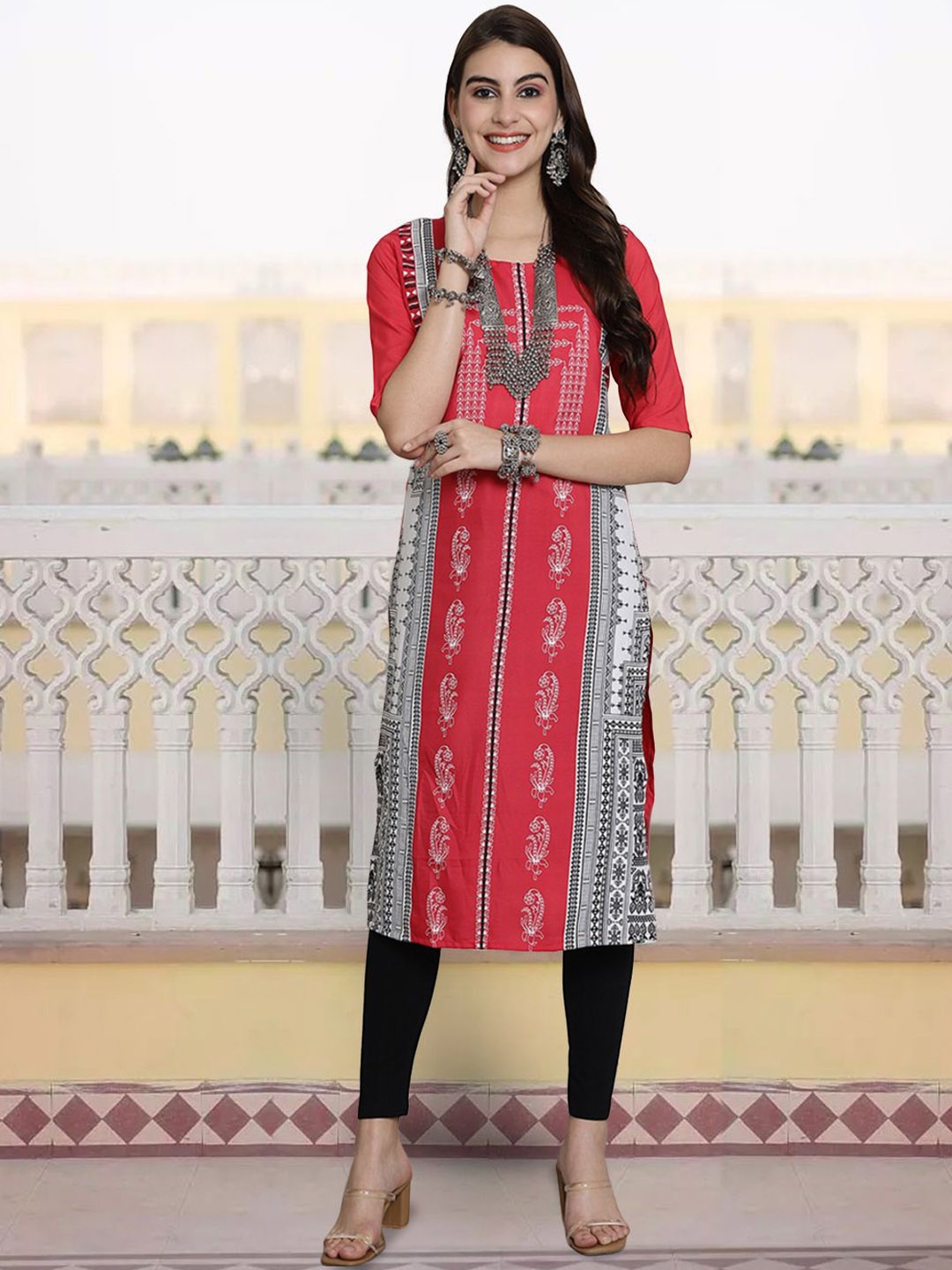 

7Threads Floral Printed Round Neck Straight Kurta, Red