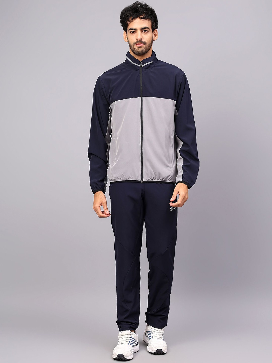 

Shiv Naresh Men Mid-Rise Tracksuits, Navy blue