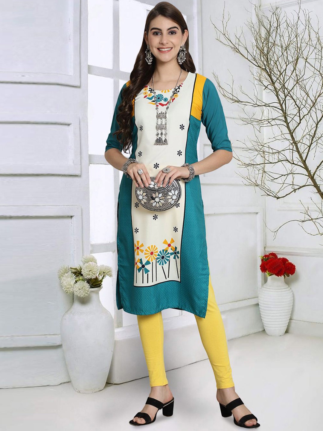 

7Threads Floral Printed Round Neck Straight Kurta, Green