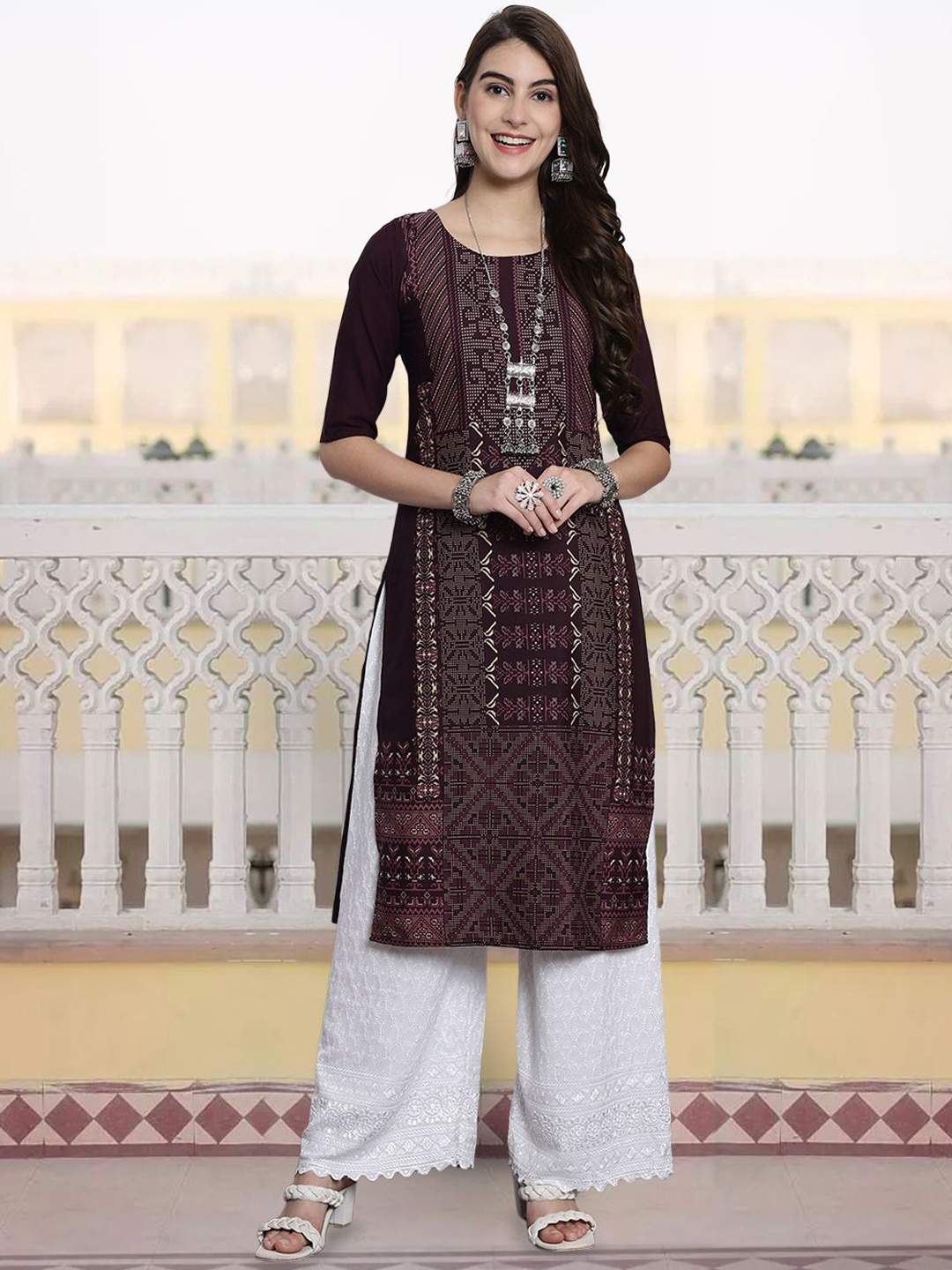 

7Threads Ethnic Motifs Printed Round Neck Straight Kurta, Maroon