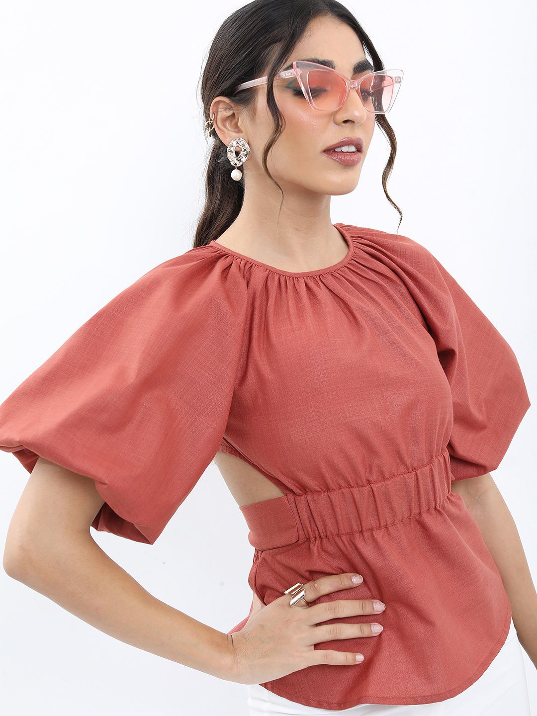 

Tokyo Talkies Women Solid Round Neck Top, Rust