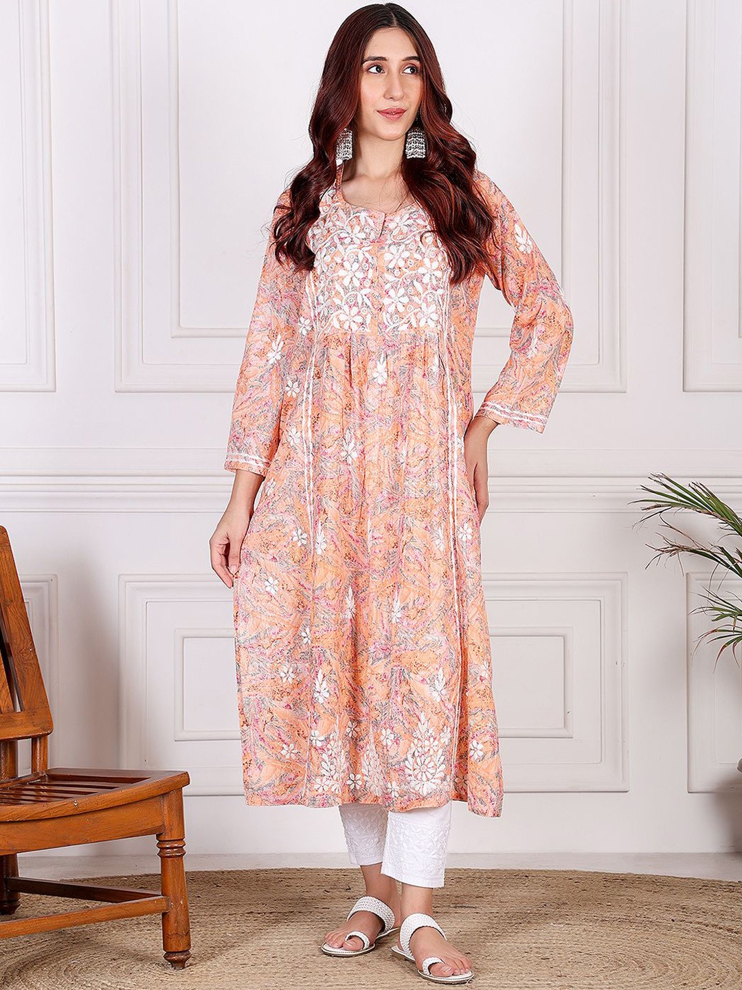 

Chowkhat Floral Printed Notch Neck Thread Work Pure Cotton Panelled A-Line Kurta, Peach