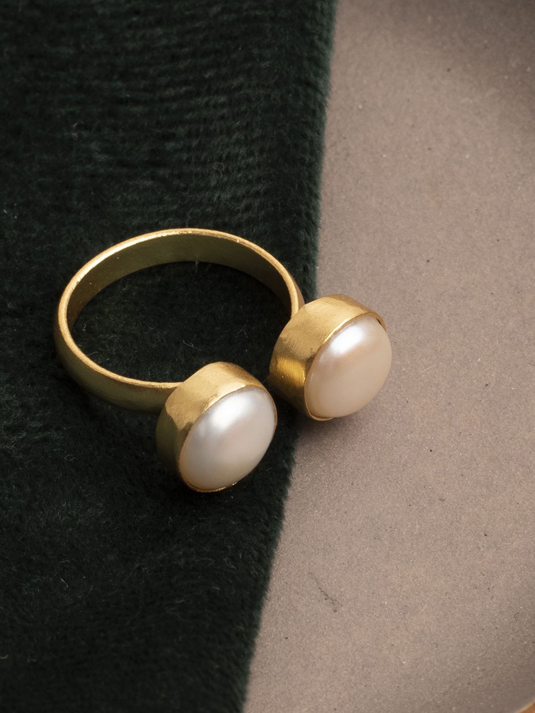 

XPNSV Gold Plated Twin Beaded Finger Ring