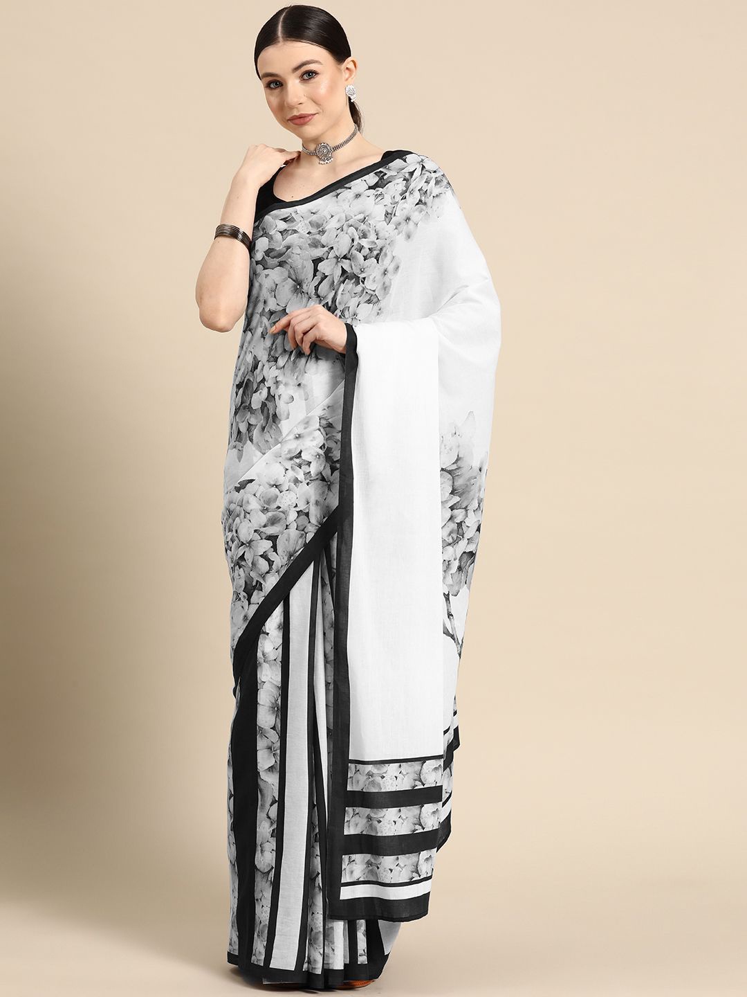 

BUTA BUTI Floral printed Pure Cotton Saree, Grey