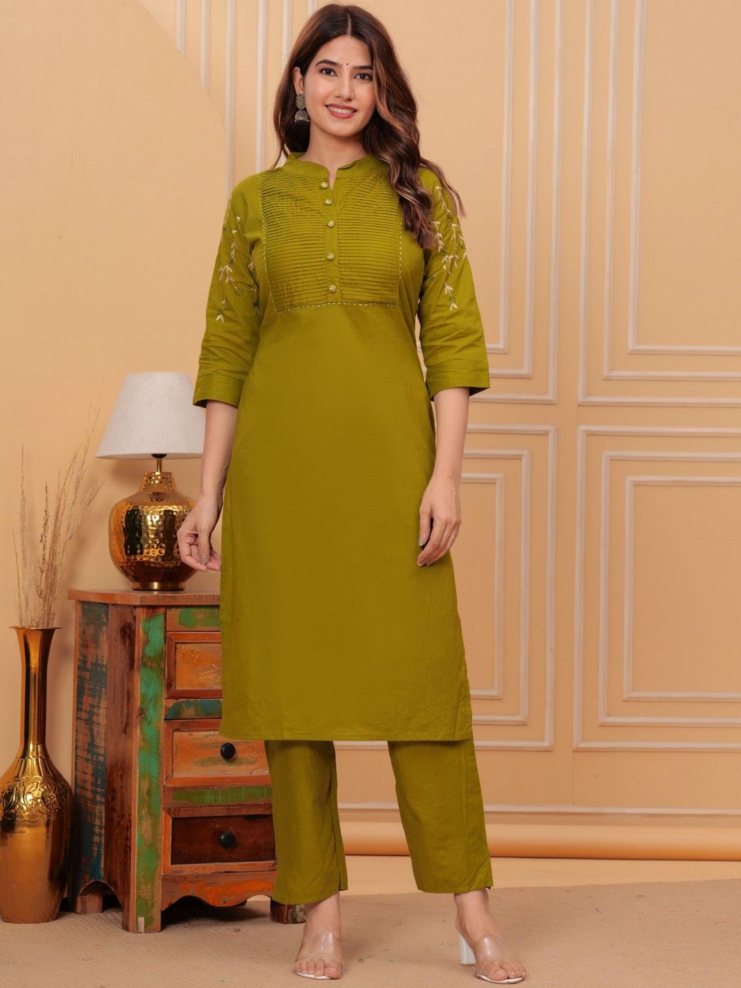 

KURTI WALA Yoke Design Pure Cotton Kurta with Trousers, Olive