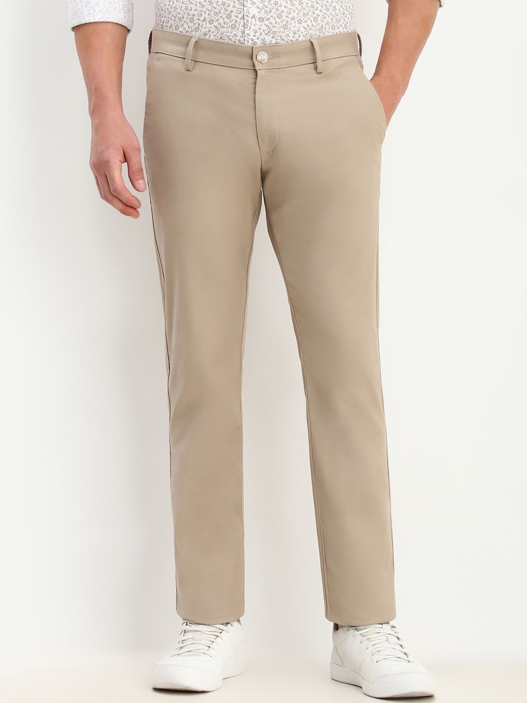

Allen Solly Men Slim Fit Cotton Regular Trousers, Beige