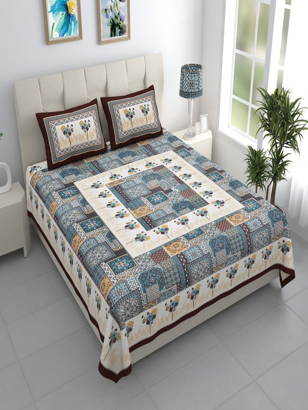 

Bombay Spreads Black & White Floral 144 TC King Bedsheet with 2 Pillow Covers