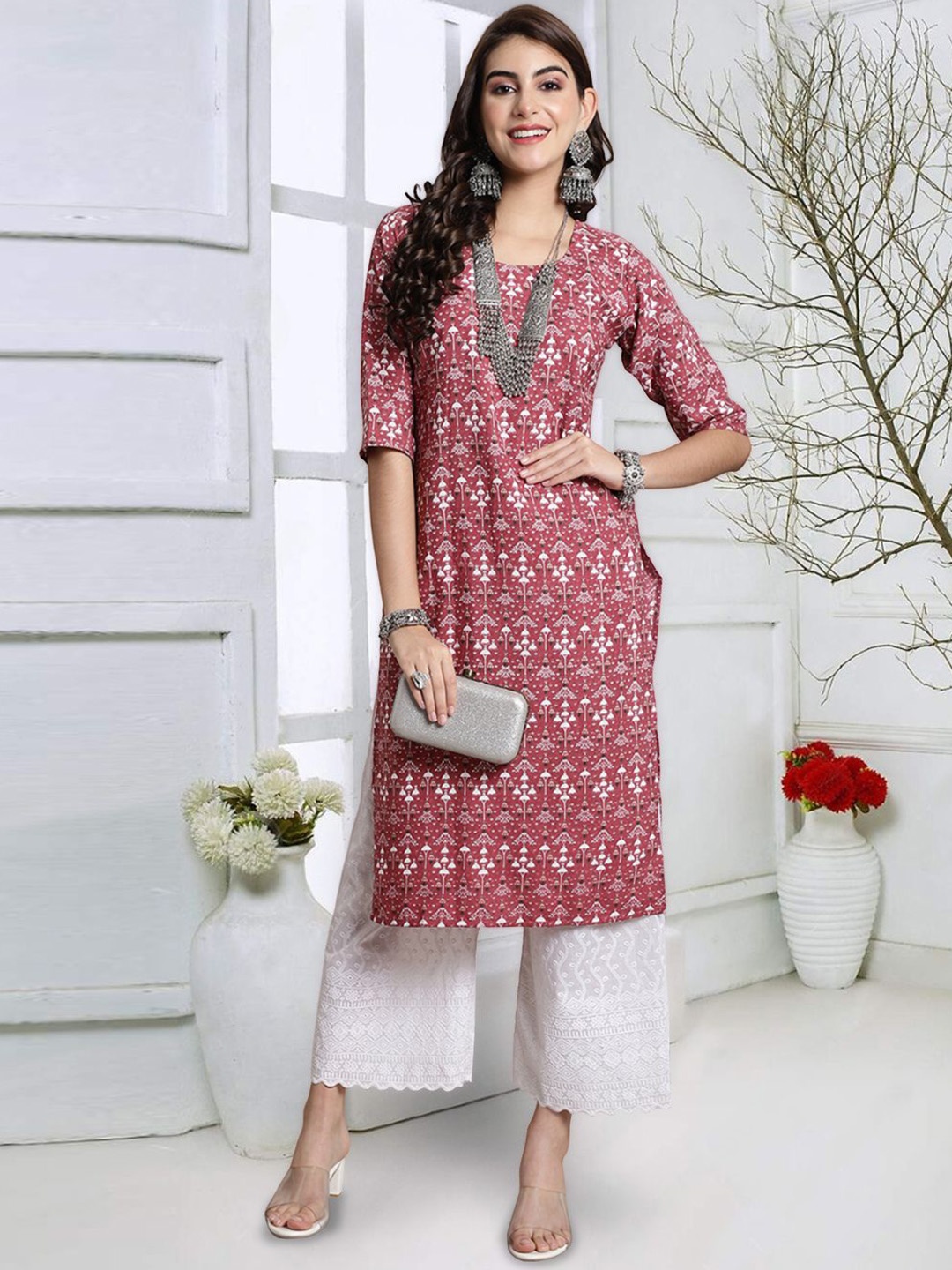 

7Threads Ethnic Motifs Printed Round Neck Short Sleeves Straight Kurta, Red