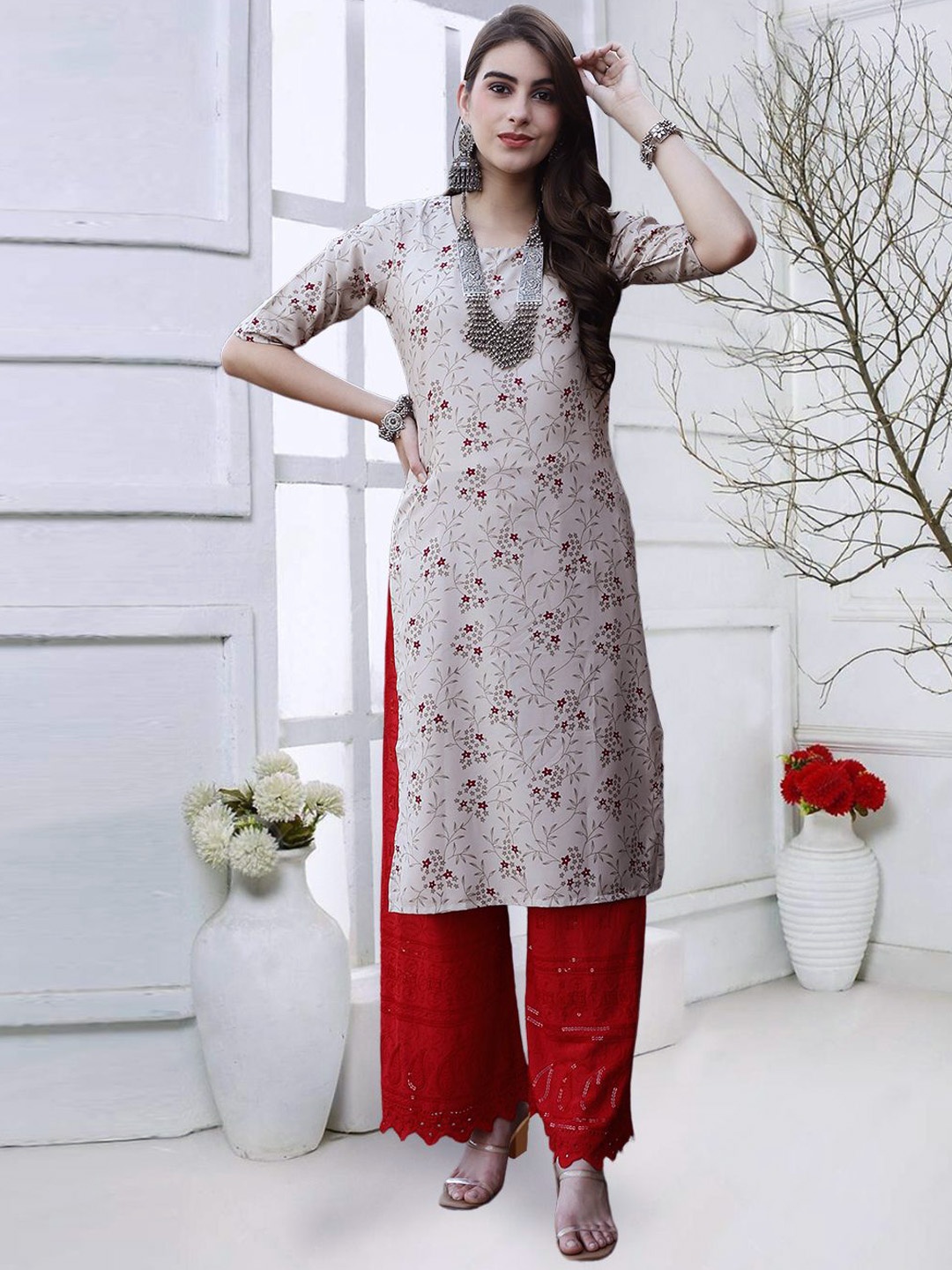 

7Threads Floral Printed Round Neck Straight Kurta, Grey