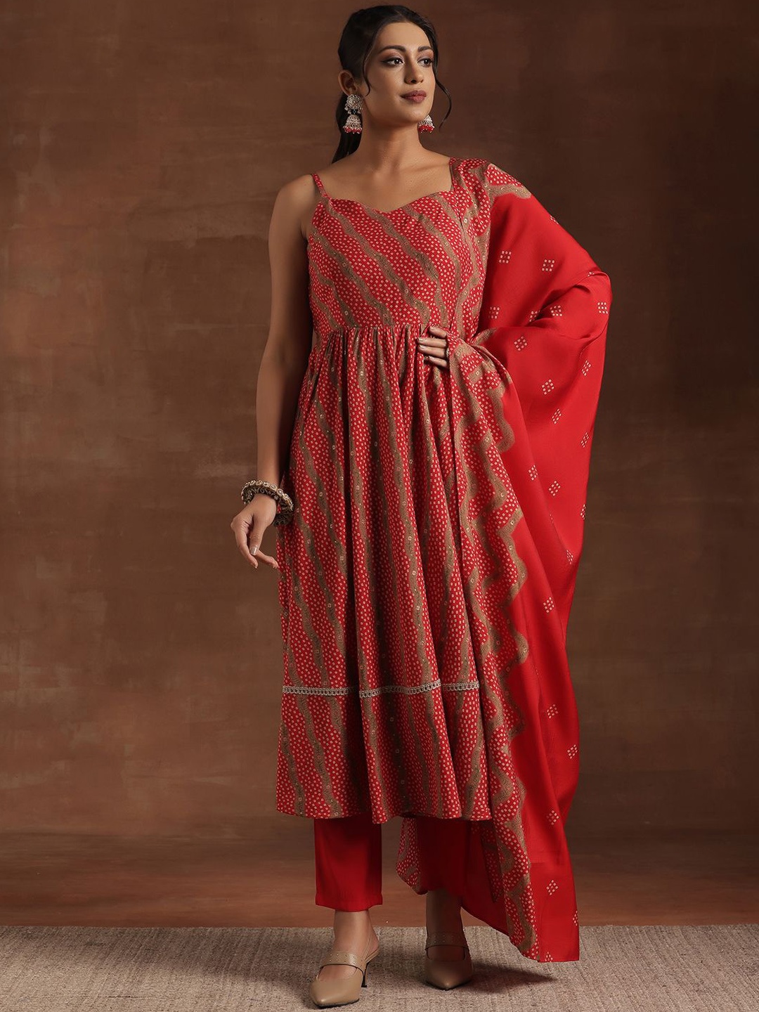 

Libas Bandhani Printed Pleated Thread Work Anarkali Kurta With Trouser & Dupatta, Red