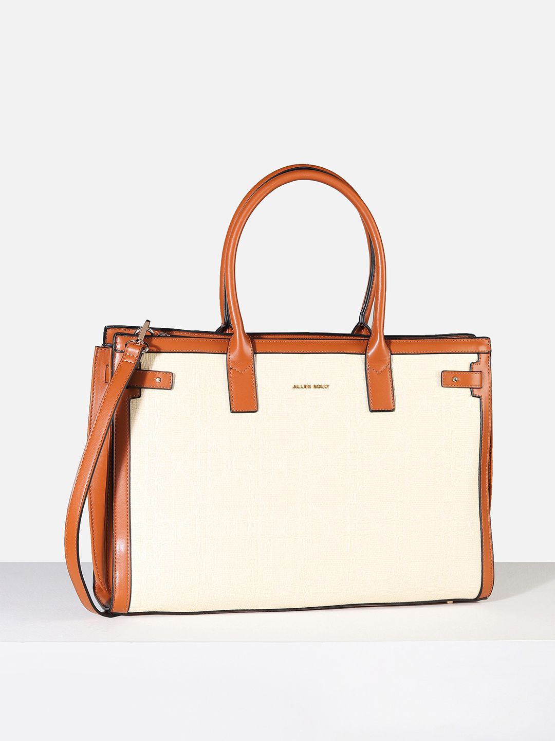 

Allen Solly Woman Up To 18 Inch Colourblocked Laptop Bag, Brown
