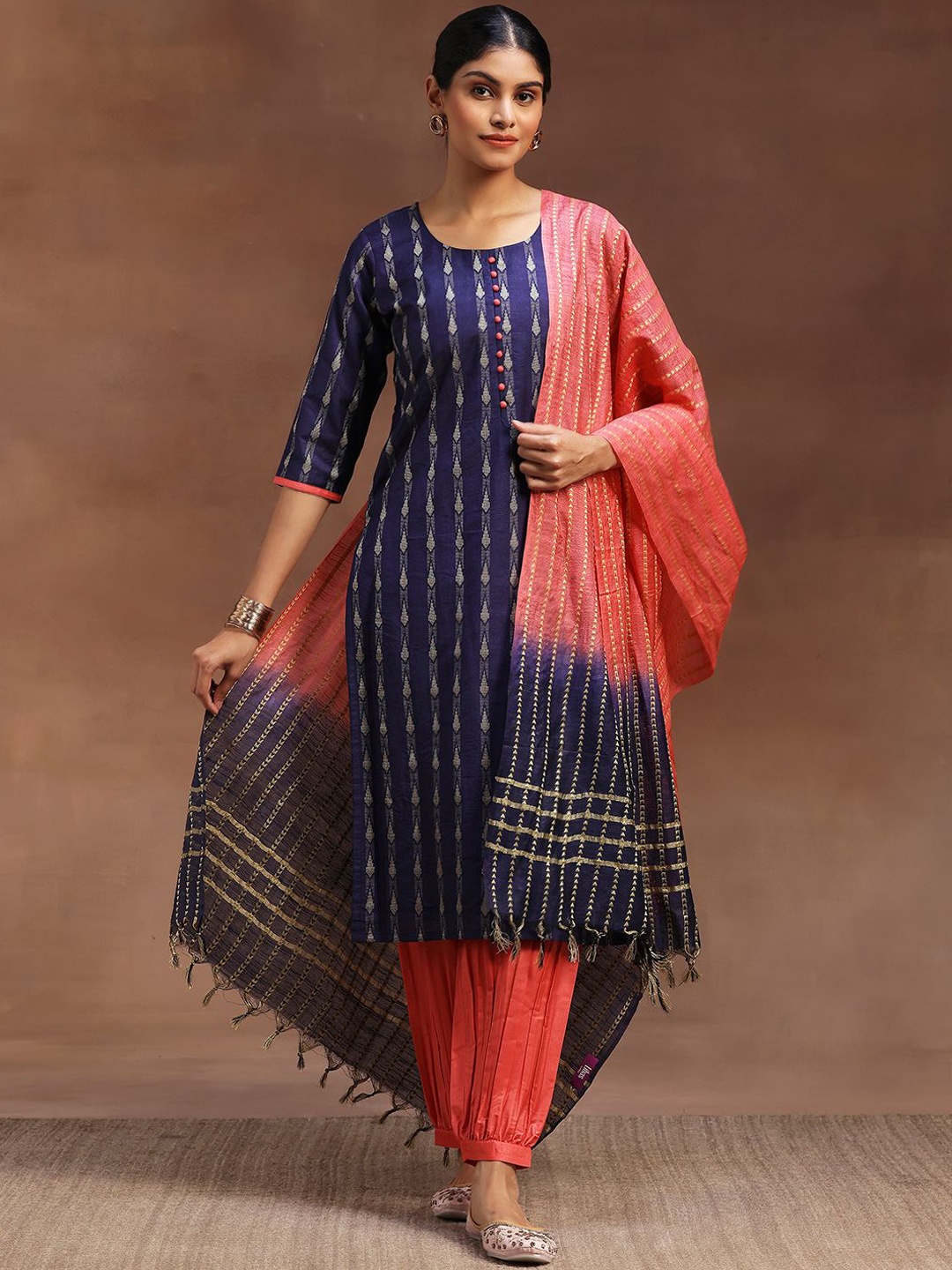 

Libas Ethnic Motifs Woven Design Straight Kurta with Salwar & Dupatta, Navy blue