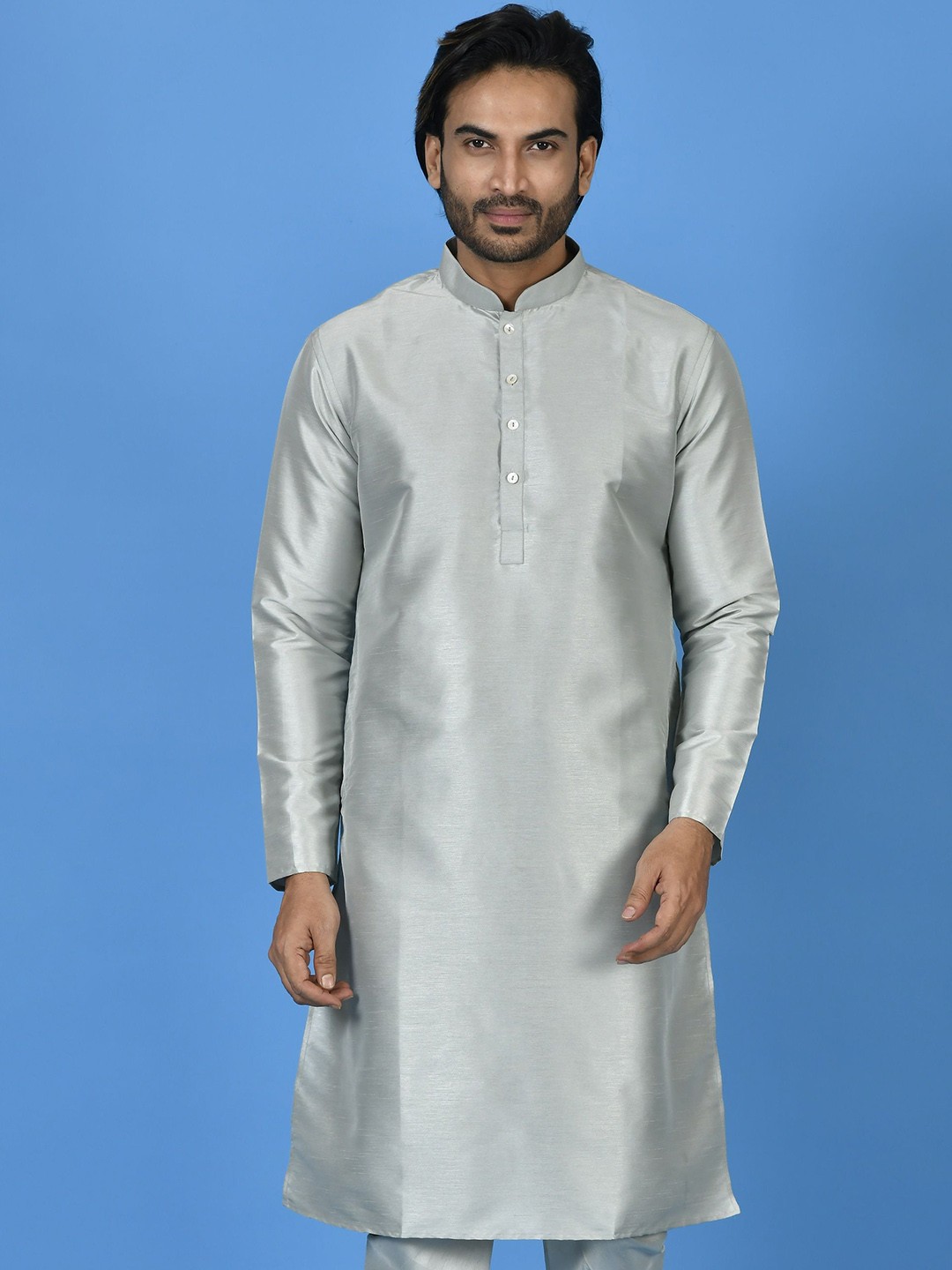 

Sayisha Mandarin Collar Long Sleeves Silk Straight kurta, Grey