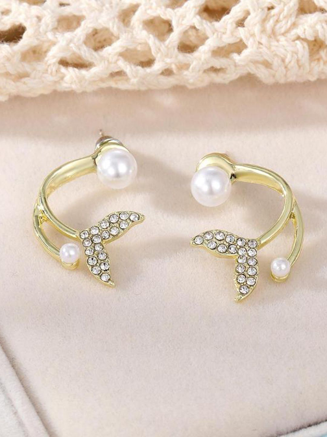 

KRENOZ Stainless Steel Pearls Studs, Gold