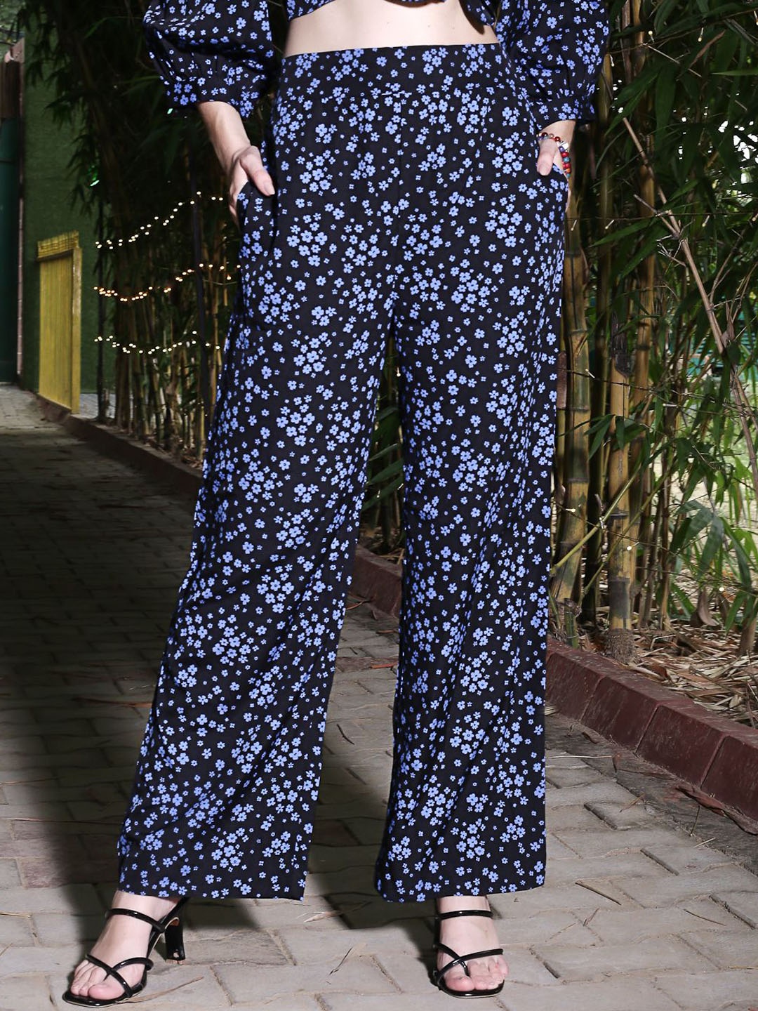 

Sera Women Floral Printed Straight Leg Trousers, Black