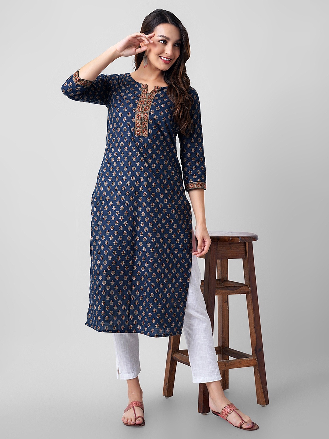 

Arayna Printed Pure Cotton Straight Kurta, Blue