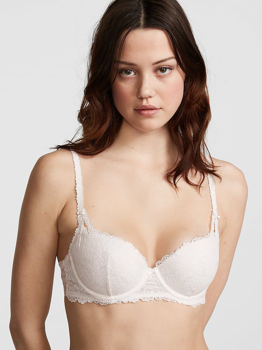 

Victoria's Secret Floral Bra Medium Coverage Underwired Heavily Padded, White