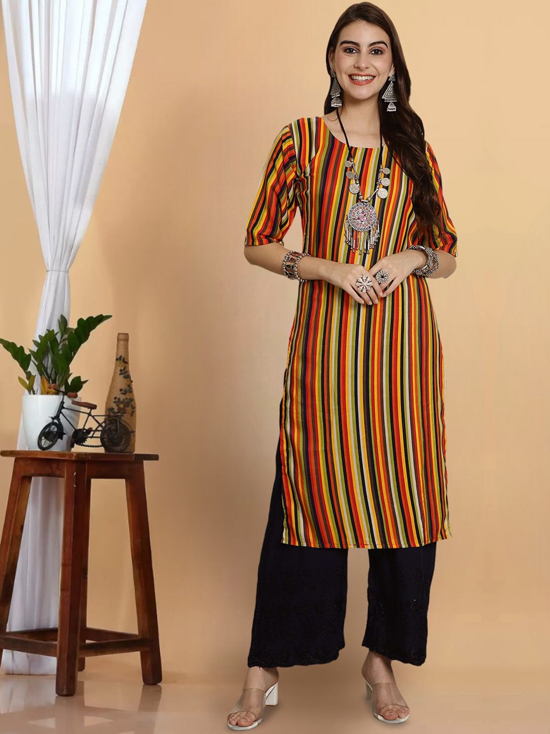 

7Threads Striped Round Neck Straight Kurta, Orange
