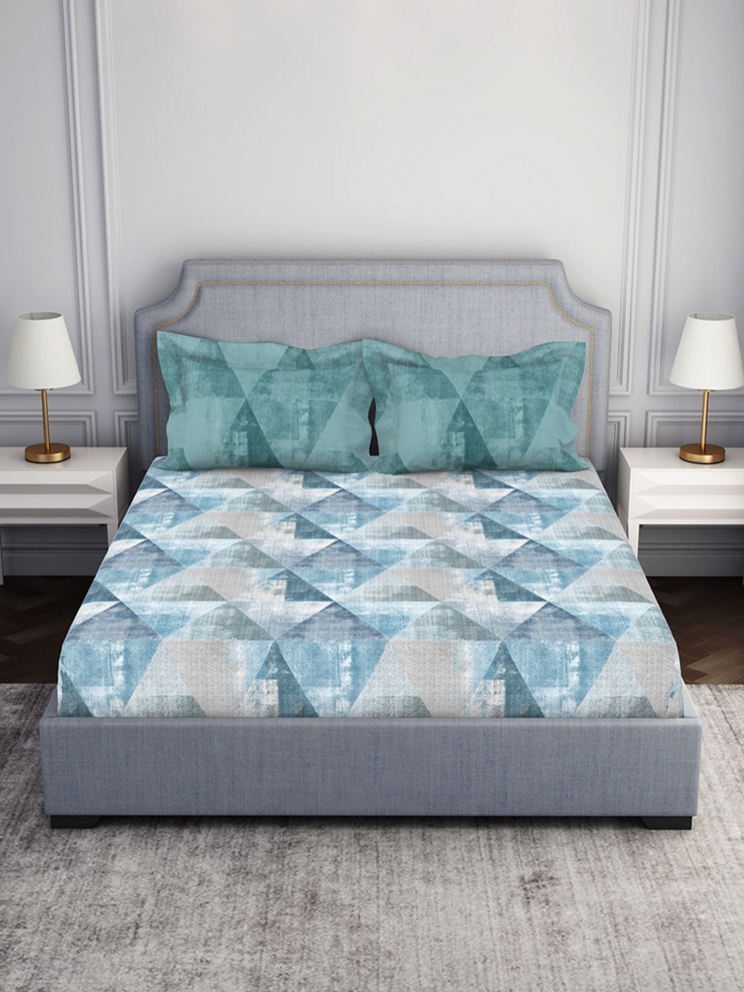 

SPACES Grey & Blue 144 TC Queen Bedsheet with 2 Pillow Covers