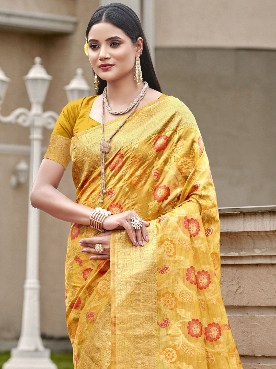 

Exclusiva Floral Printed Zari Organza Saree, Yellow