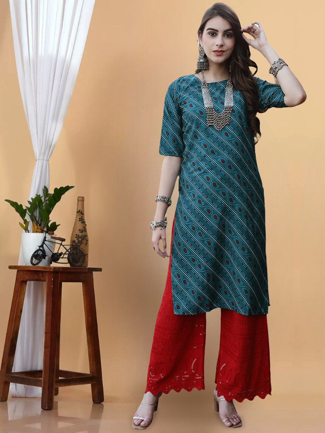 

7Threads Ethnic Motifs Printed Crepe Straight Kurta, Teal