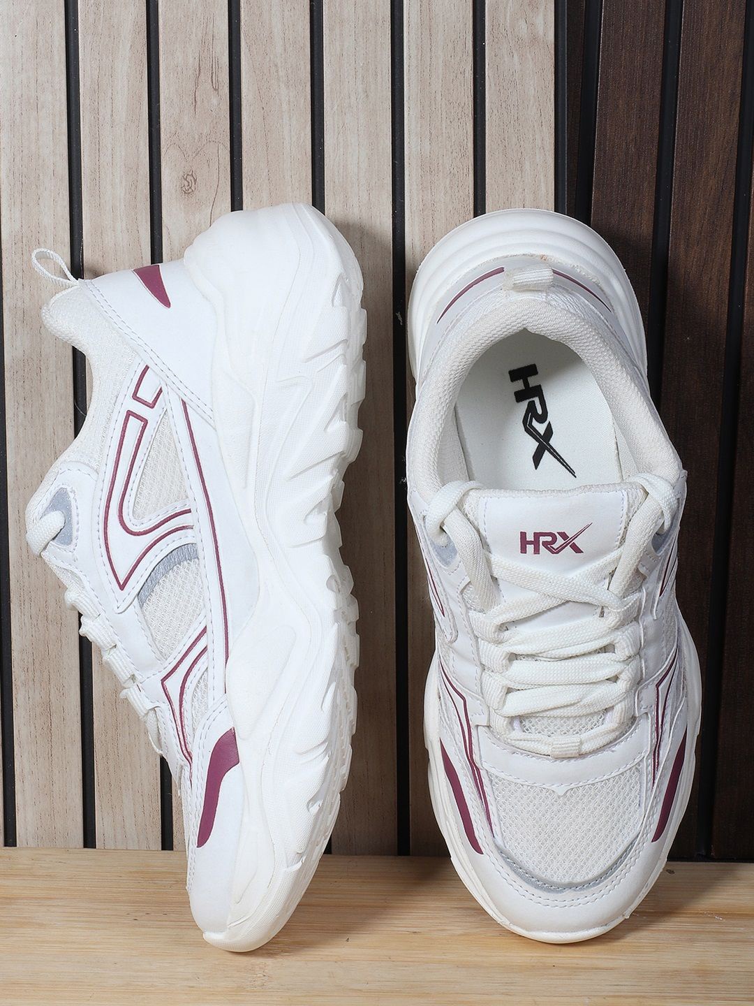 

HRX by Hrithik Roshan Women Textured Sneakers, White