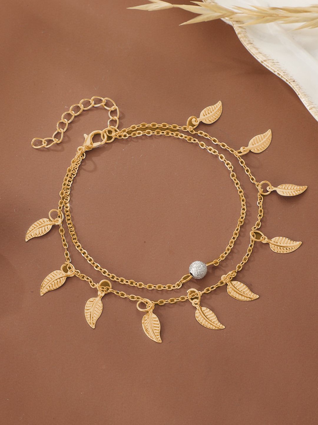

KRENOZ Gold-Plated Pearls Single Anklet