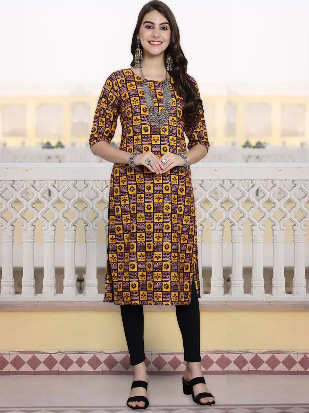 

7Threads Geometric Printed Round Neck Straight Kurta, Yellow