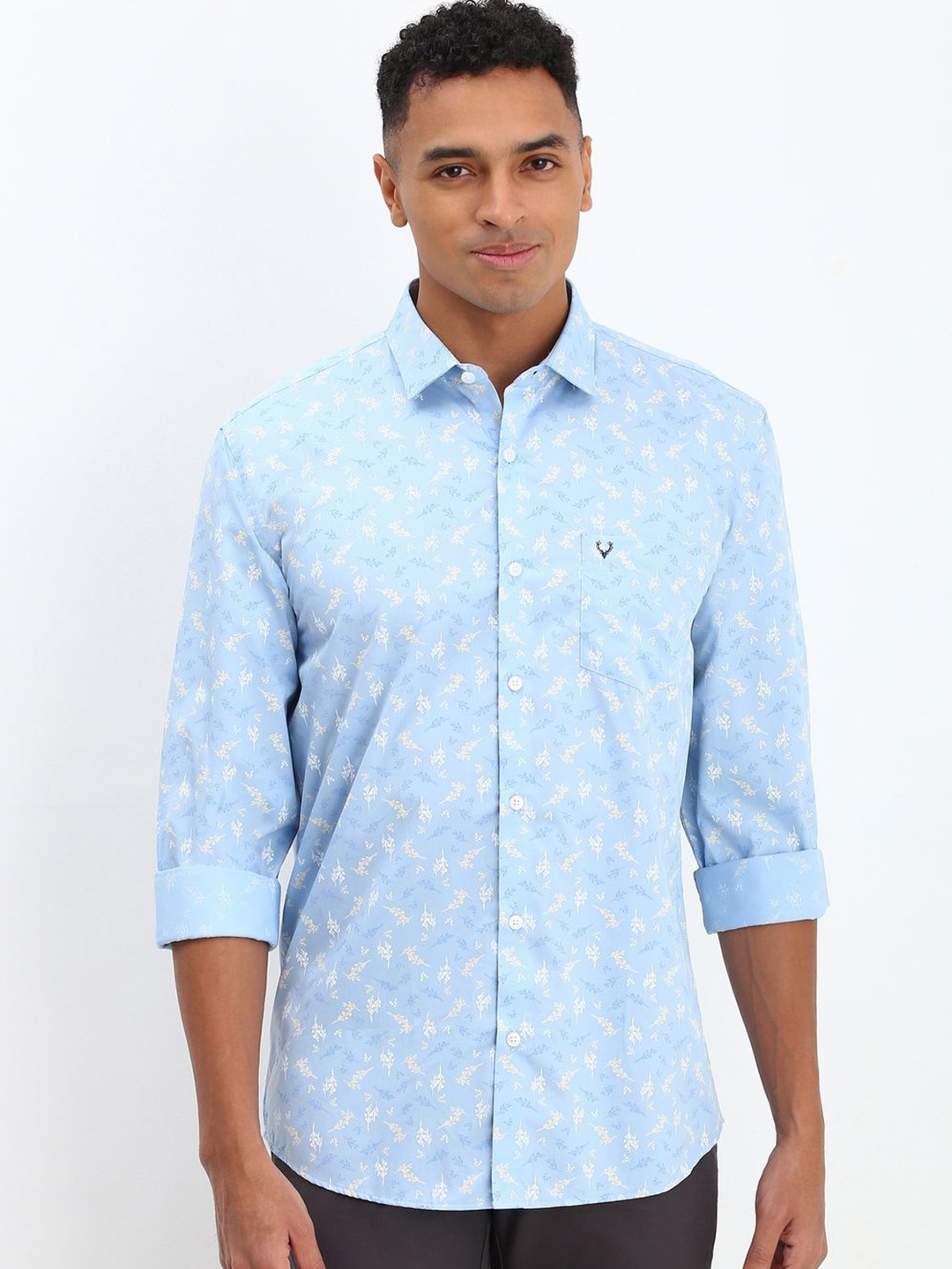 

Allen Solly Men Slim Fit Floral Opaque Printed Casual Shirt, Blue