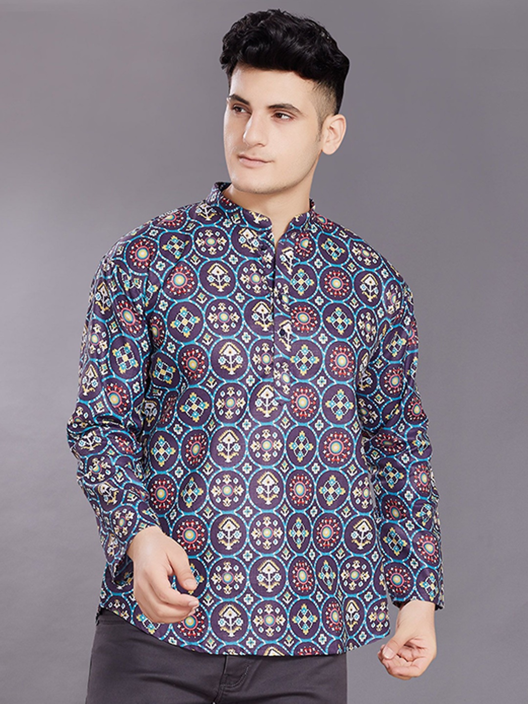 

DIVISIVE Ethnic Motifs Printed Pure Cotton Straight Short Kurta, Blue