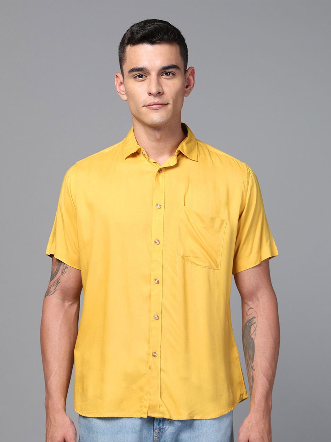

DON VINO Men Cuban Collar Solid Slim Fit Casual Shirt, Mustard