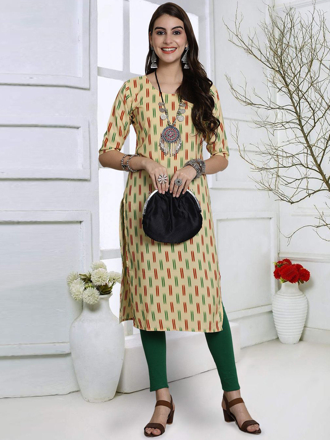 

7Threads Geometric Printed Round Neck Regular Crepe Straight Kurta, Yellow