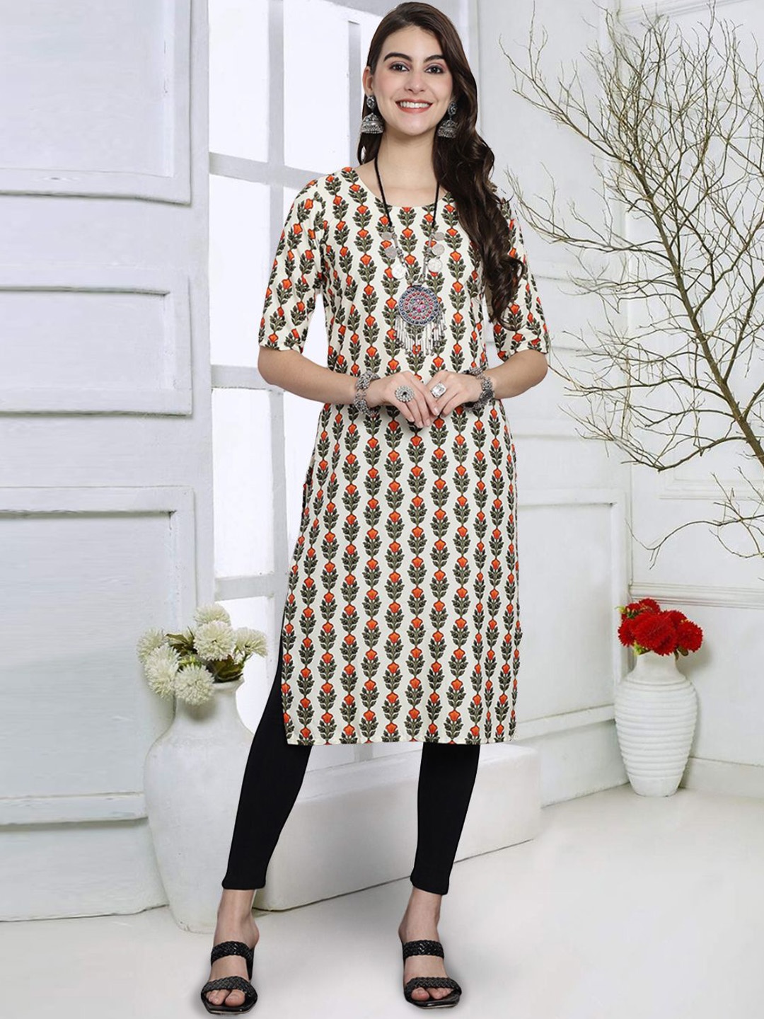 

7Threads Floral Printed Round Neck Straight Kurta, White