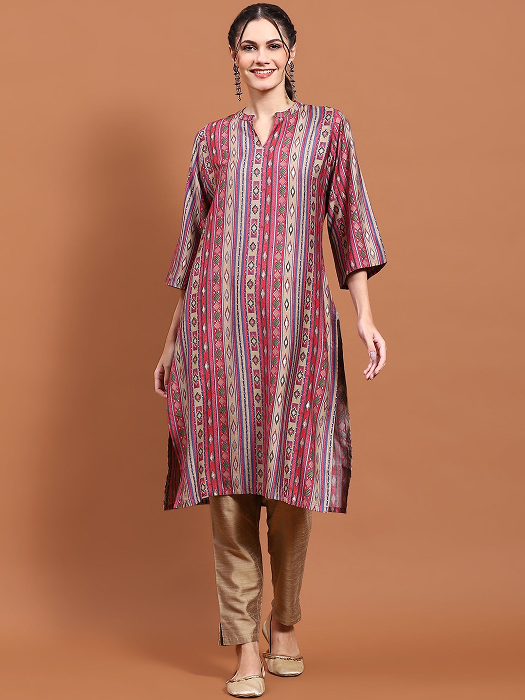 

Shree Ethnic Motifs Printed Mandarin Collar Straight Kurta, Pink
