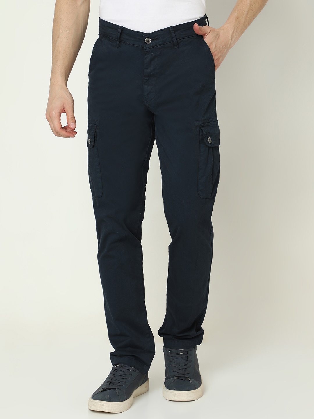 

SPYKAR Men Cargos Trousers, Navy blue
