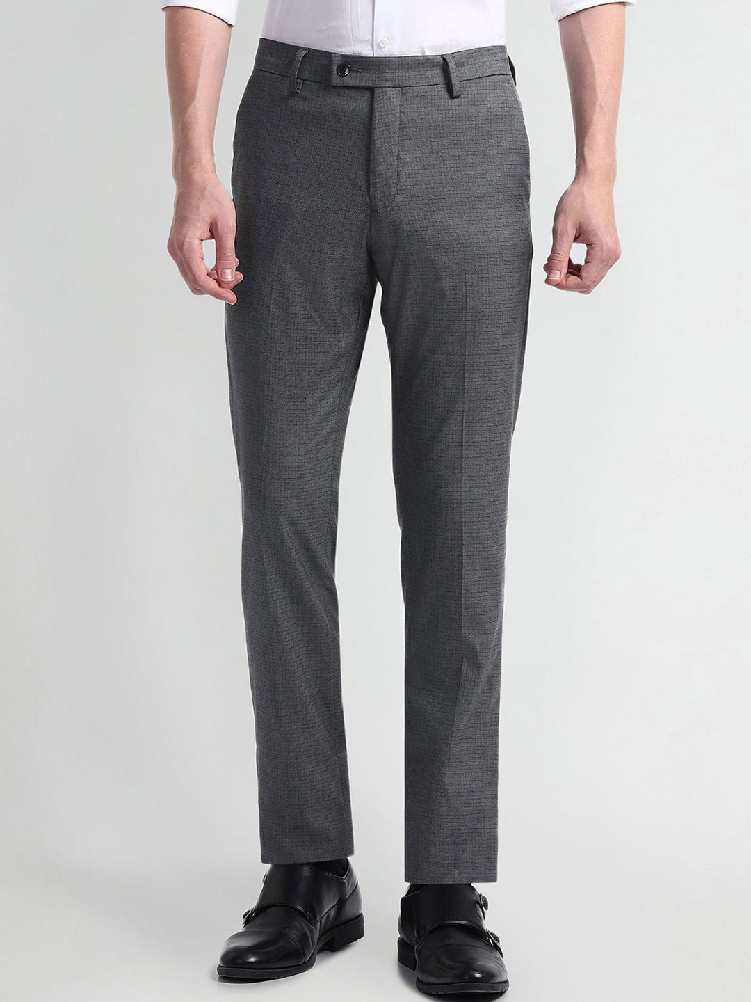 

Arrow Men Checked Slim Fit Trousers, Grey