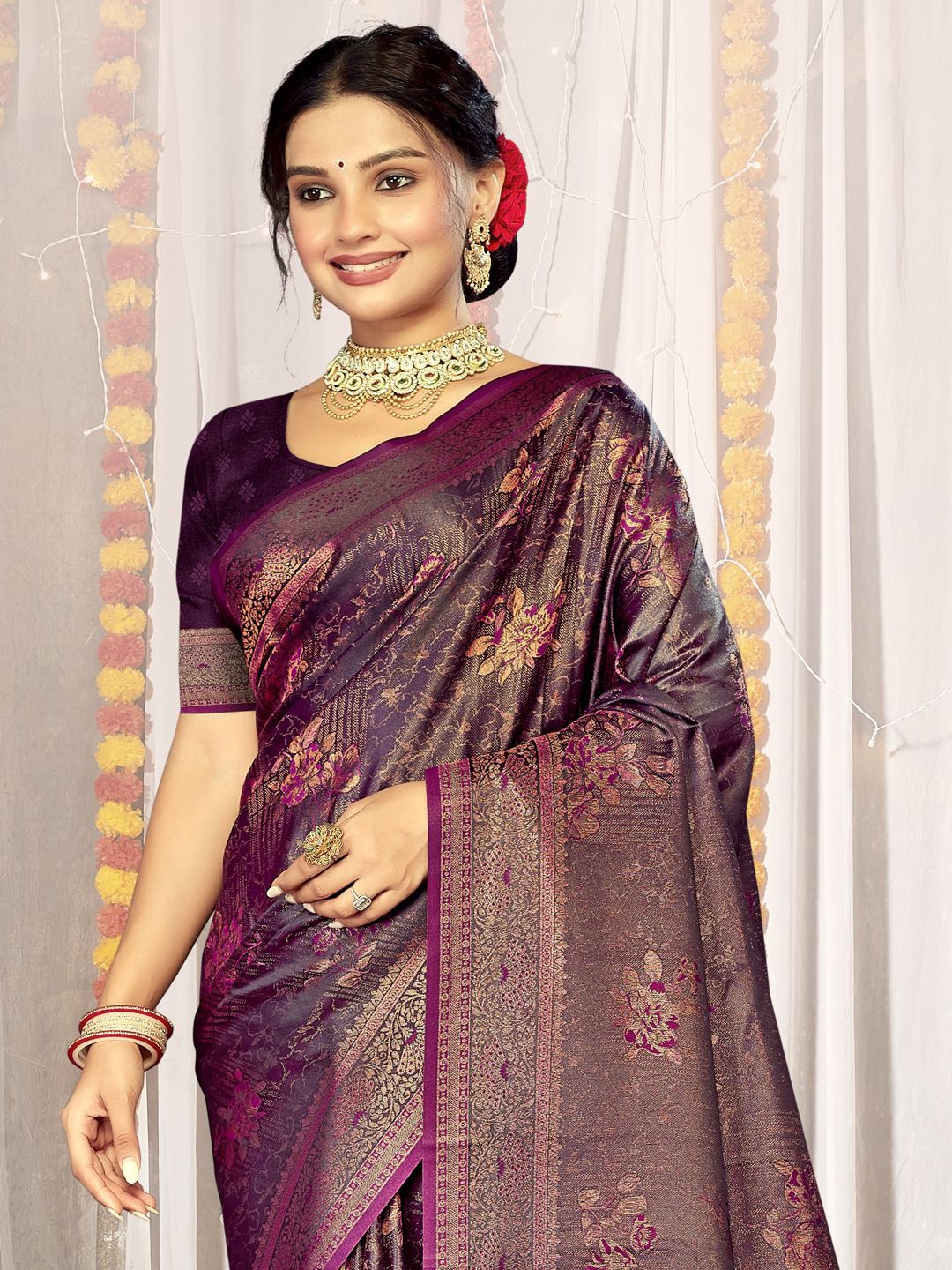 

Exclusiva Woven Design Zari Satin Saree, Purple